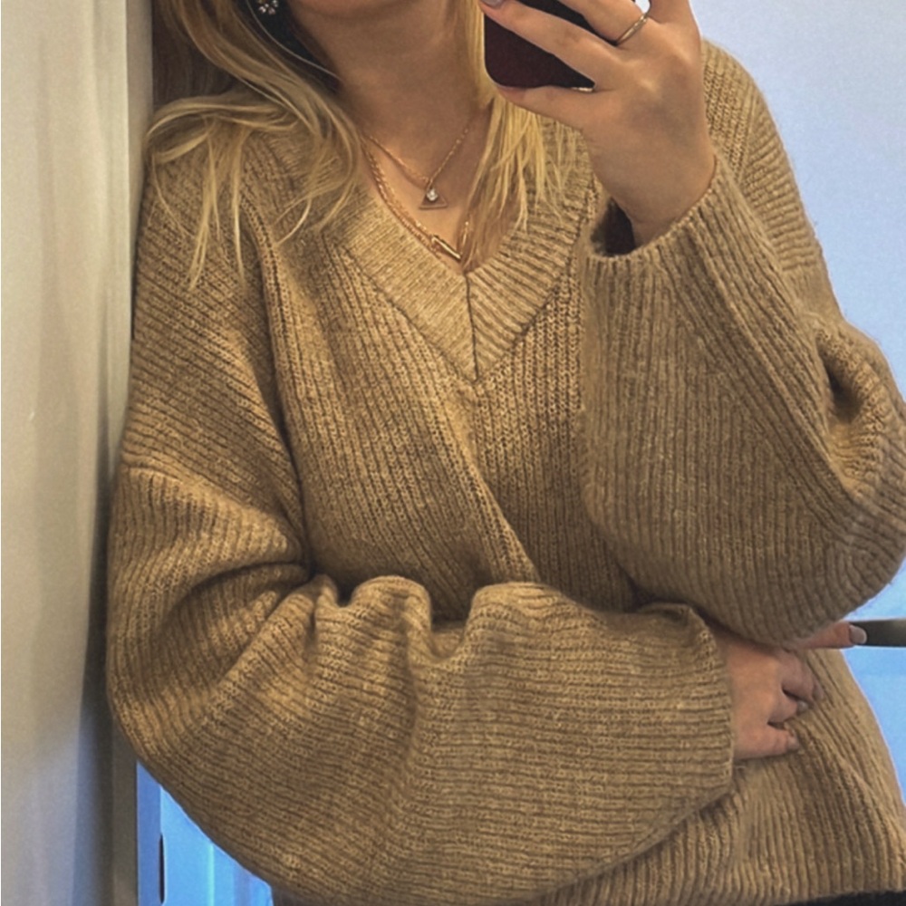 Elegant Tan V-Neck Sweater